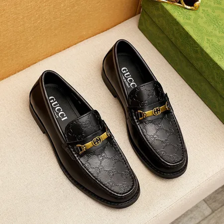 グッチ ビジネスシューズ