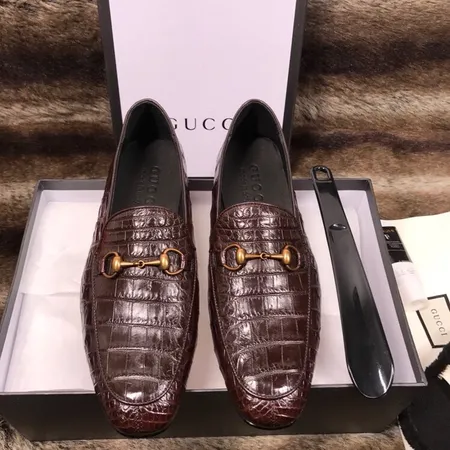 グッチ ビジネスシューズ