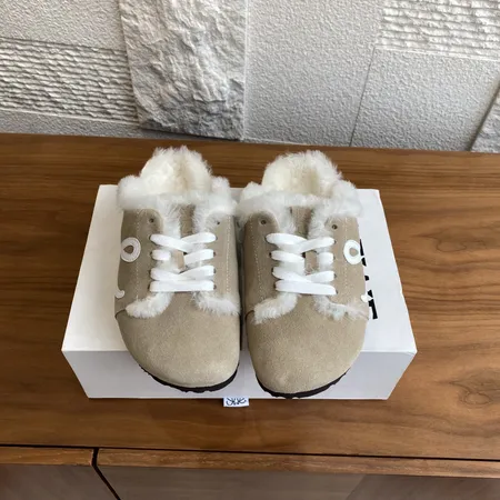 ロエベ スリッパ