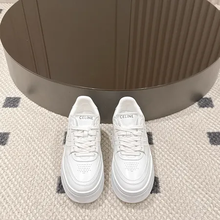 セリーヌ カジュアルシューズ