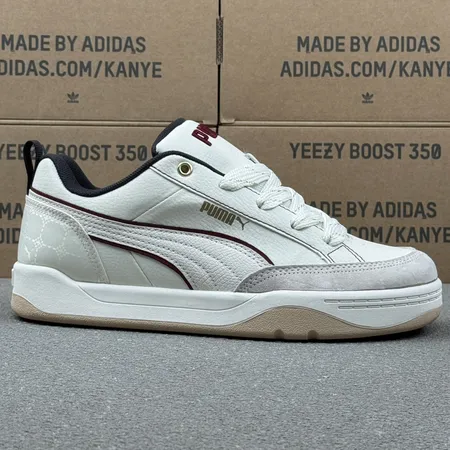 プーマ カジュアルシューズ