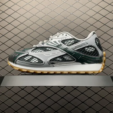 ボッテガ ヴェネタ カジュアルシューズ