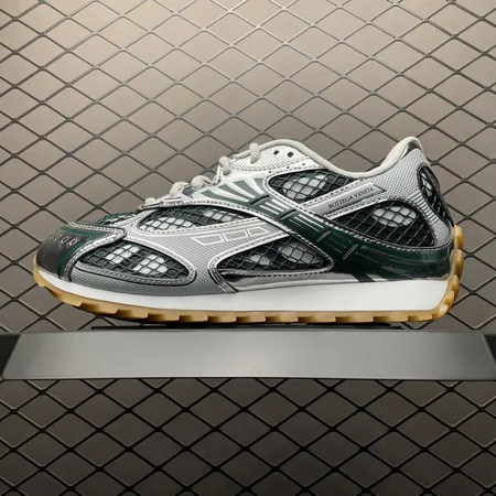 ボッテガ ヴェネタ カジュアルシューズ