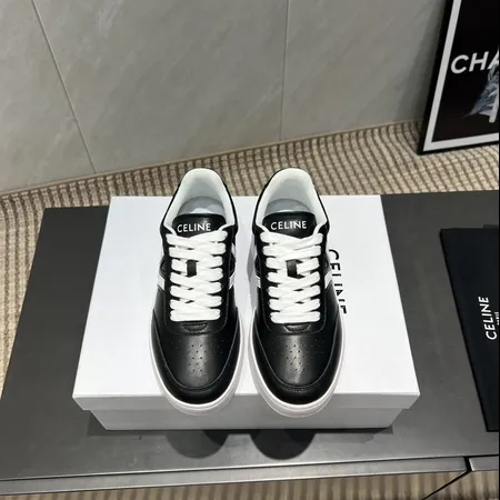 セリーヌ カジュアルシューズ