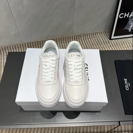 セリーヌ カジュアルシューズ