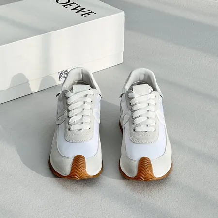 ロエベ カジュアルシューズ