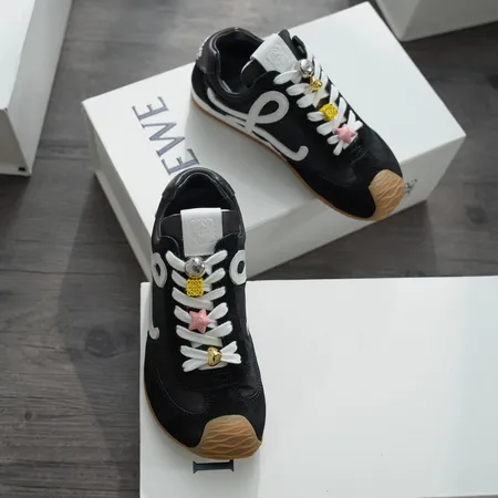 ロエベ カジュアルシューズ