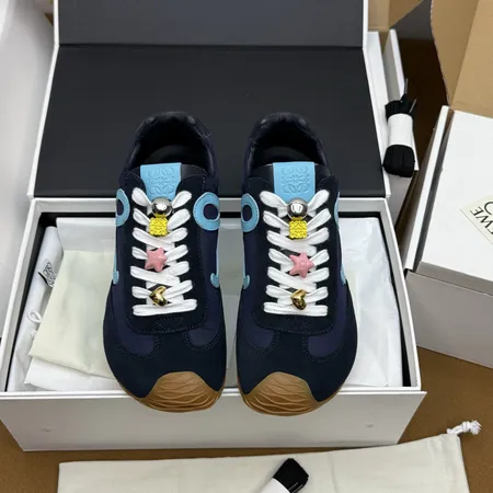 ロエベ カジュアルシューズ