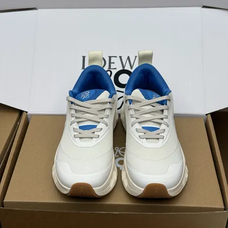 ロエベ スニーカー