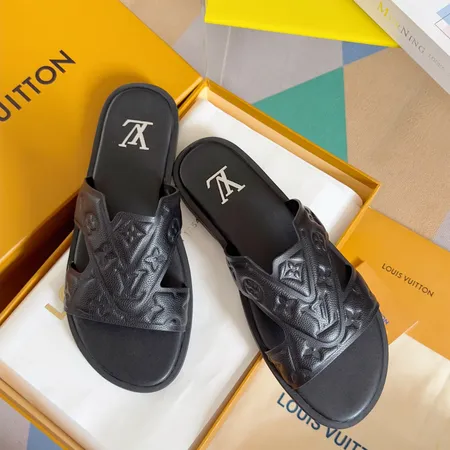 ルイヴィトン スリッパ