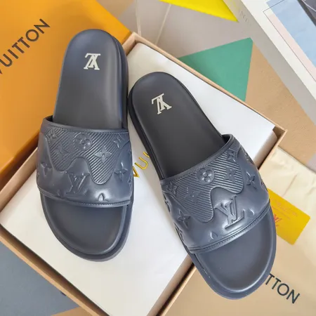 ルイヴィトン スリッパ