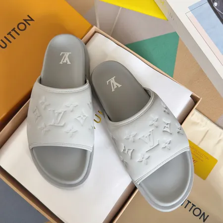 ルイヴィトン スリッパ