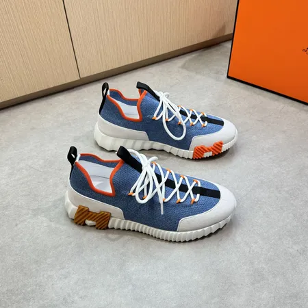 エルメス スニーカー