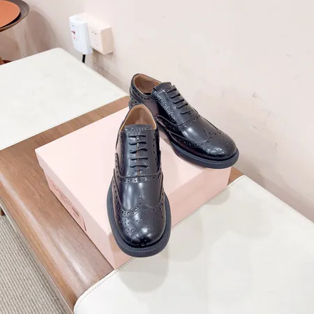 ミュウミュウ ビジネスシューズ