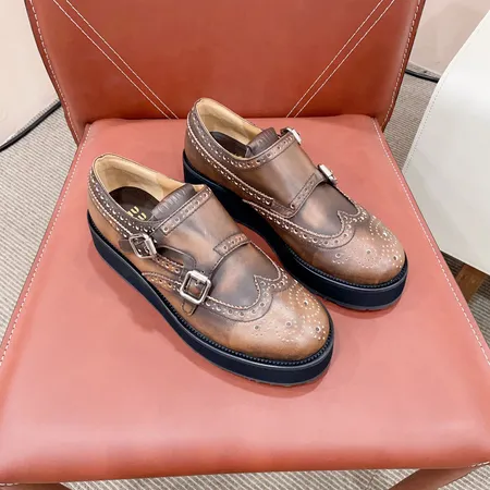 ミュウミュウ ビジネスシューズ