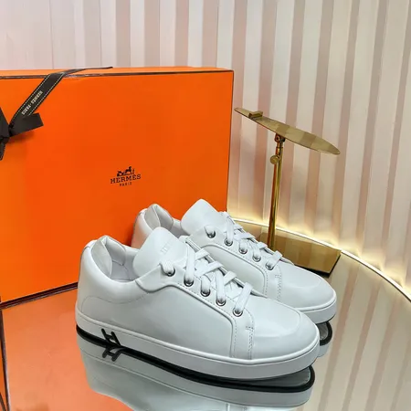 エルメス カジュアルシューズ