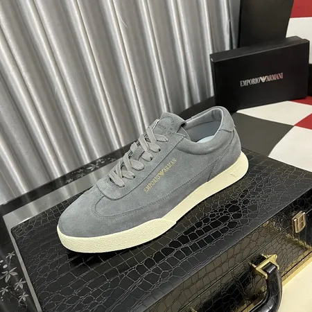 アルマーニ カジュアルシューズ