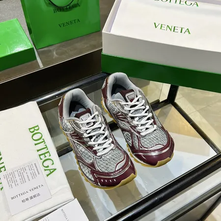 ボッテガ ヴェネタ スニーカー