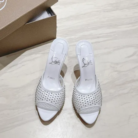 クリスチャン・ルブタン サンダル