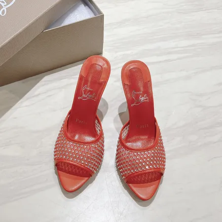 クリスチャン・ルブタン サンダル