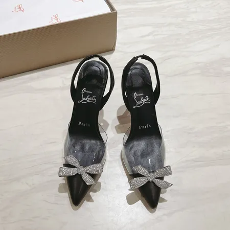 クリスチャン・ルブタン サンダル