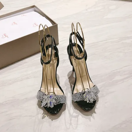 クリスチャン・ルブタン サンダル