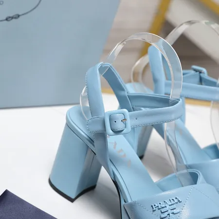 プラダ サンダル