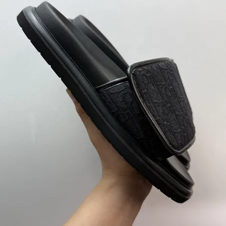 ディオール スリッパ