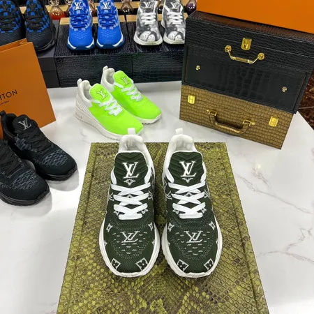 ルイヴィトン スニーカー
