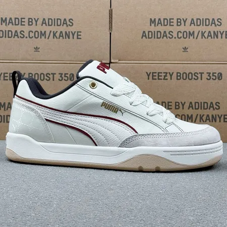 プーマ カジュアルシューズ