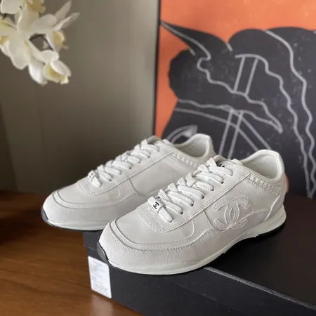 シャネル カジュアルシューズ