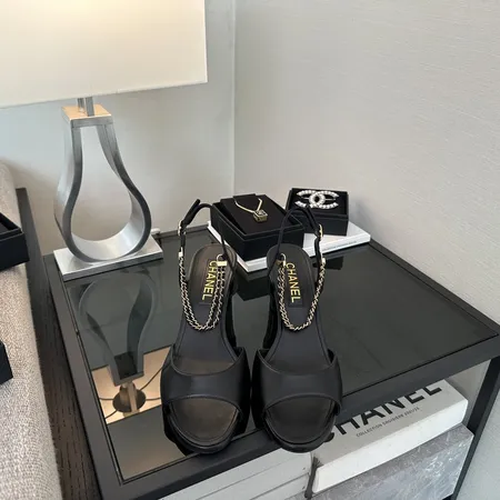 シャネル サンダル