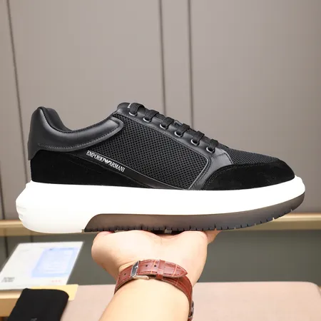 アルマーニ スニーカー