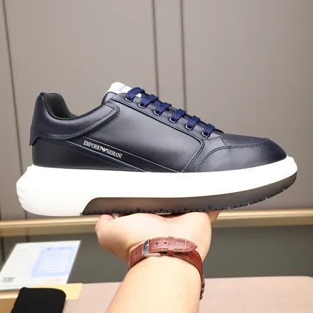 アルマーニ スニーカー