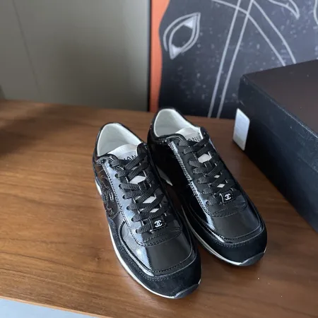 シャネル カジュアルシューズ