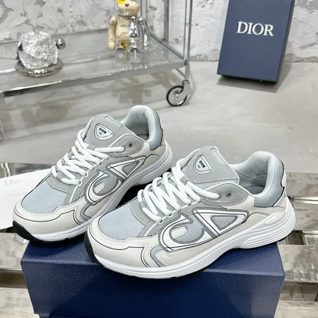 ディオール スニーカー