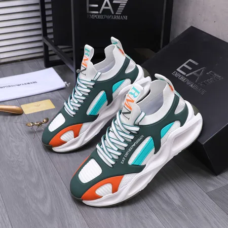 アルマーニ カジュアルシューズ