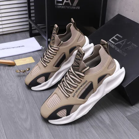 アルマーニ カジュアルシューズ