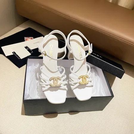 シャネル サンダル
