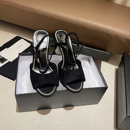 シャネル サンダル