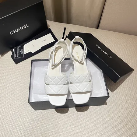 シャネル サンダル