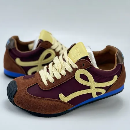 ロエベ スニーカー