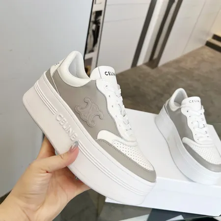 セリーヌ カジュアルシューズ