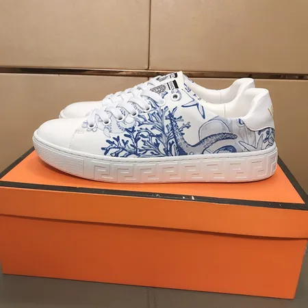 ヴェルサーチ カジュアルシューズ