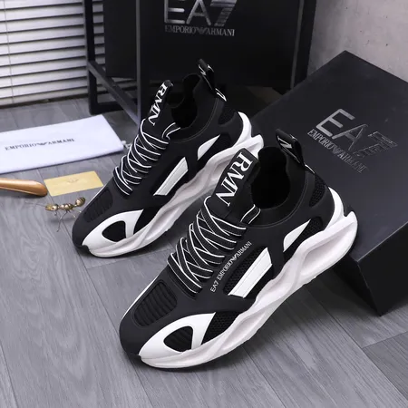 アルマーニ カジュアルシューズ