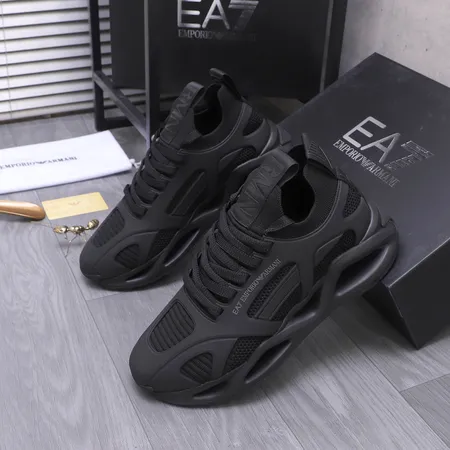 アルマーニ カジュアルシューズ