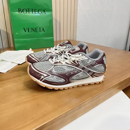 ボッテガ ヴェネタ カジュアルシューズ