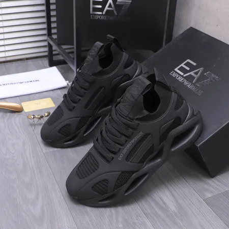 アルマーニ カジュアルシューズ