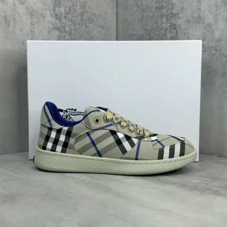 バーバリー ス カジュアルシューズ