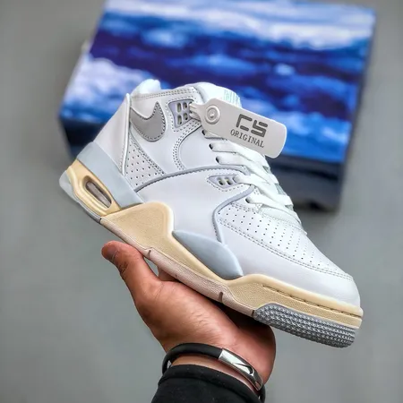 ナイキ スニーカー